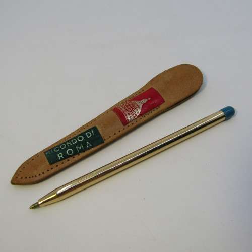 Vintage pen Ricordo Di Rowa - in leather sheath - needs refill