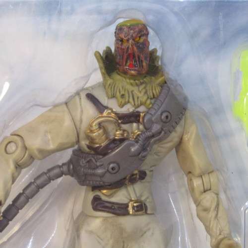 Mattel Batman Dark Knight Fear Shot figurine - pack is damaged
