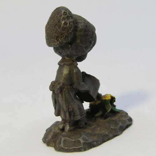 Artil Utrecht small pewter figurine