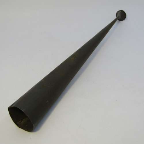 Antique metal snoek horn