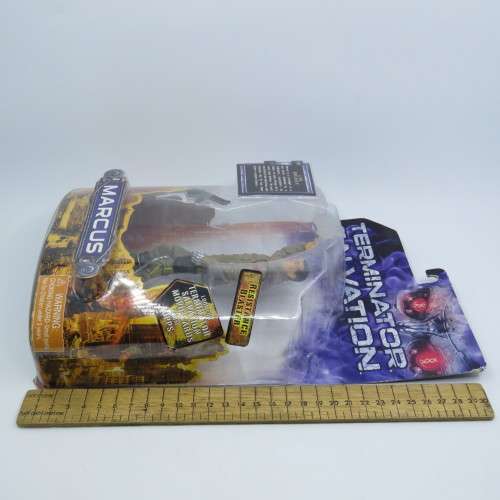 Playmates Terminator Salvation Marcus figurine - 6 inch