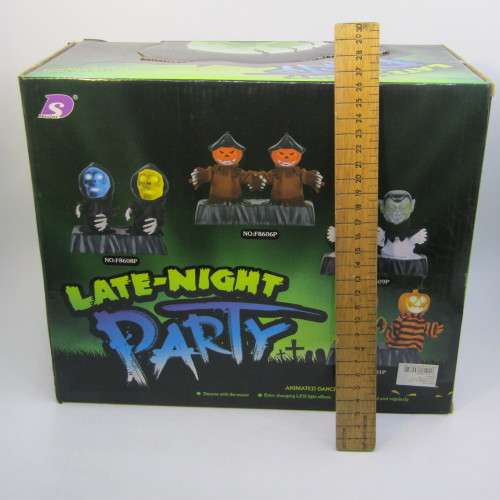 Dasini Late-Night Party Halloween dancing figurines in box - needs batteries