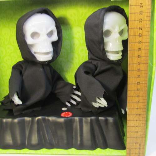 Dasini Late-Night Party Halloween dancing figurines in box - needs batteries