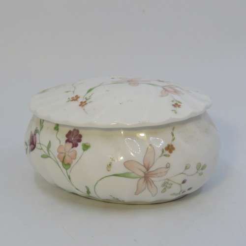 Vintage Wedgwood trinket holder with lid