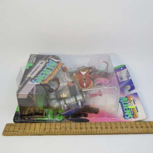 Monsters VS Aliens Dr.Cockroach figurine