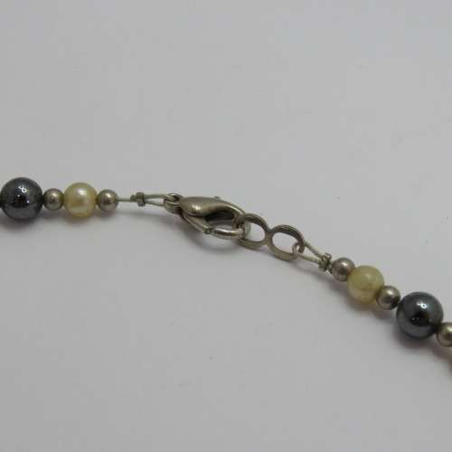 Vintage hematite bead necklace - Length 47 cm