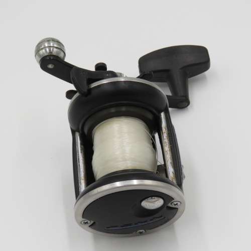 Penn 525 Graphite frame saltwater fishing reel