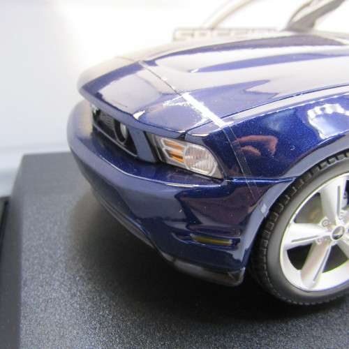 Maisto 2010 Ford Mustang GT convertible model car in box - scale 1/18