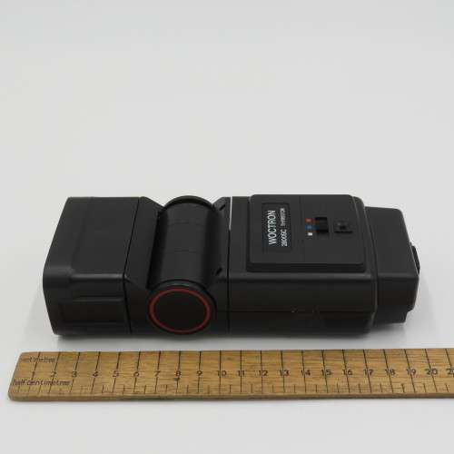 Vintage Woctron 2800 SC electronic flash for 35 mm cameras - Working