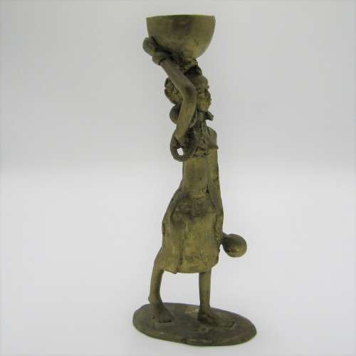 Ashanti bronze statue of lady with pot on head - lost wax method used