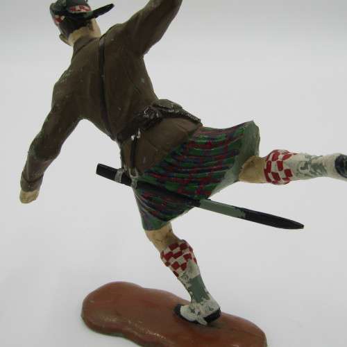 1964 Scottish soldiers - hand grenade thrower - made by Louis Marx and Co. Ltd.