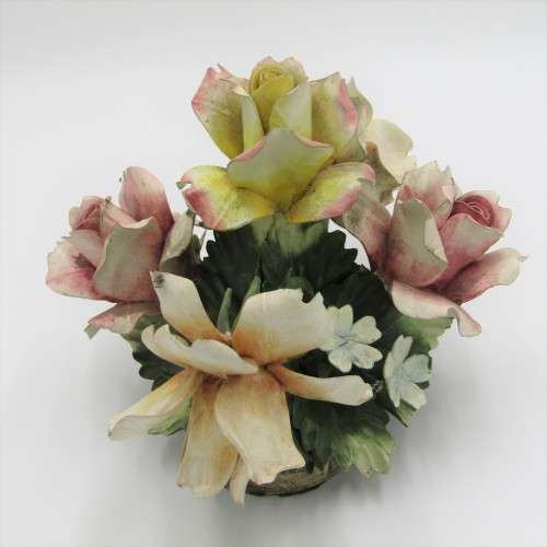 Porcelain Nuova Capodimonte flowers