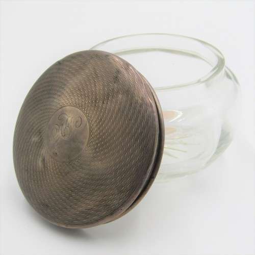 Small glass bowl with Silver lid