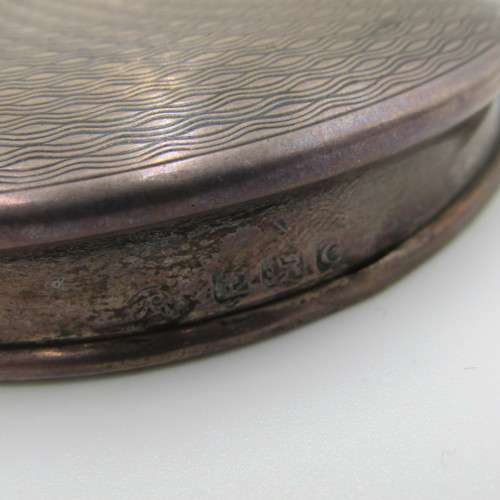 Small glass bowl with Silver lid