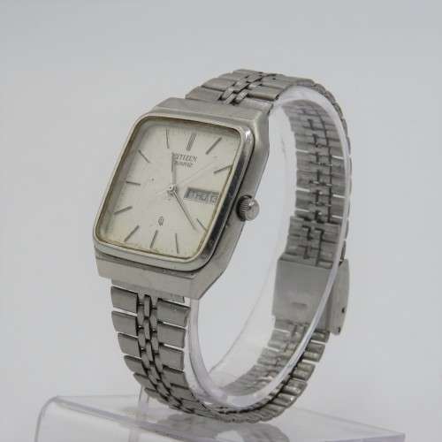 Vintage citizen quartz day/date mens watch - Working