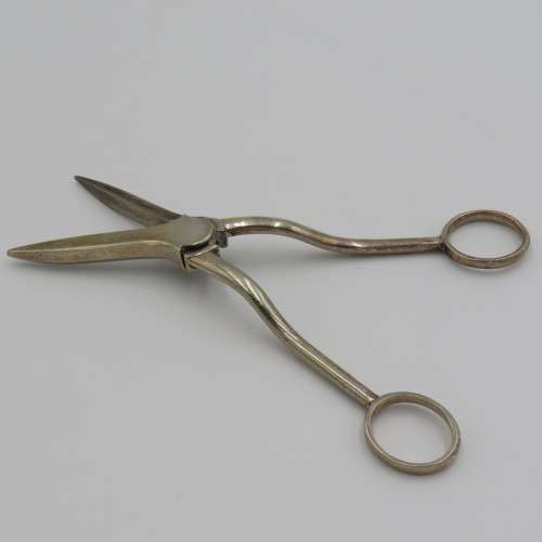 Vintage silverplated grape scissors
