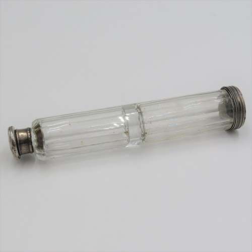 Antique double sided glass container with sterling silver lids - Total weight 237,6 g
