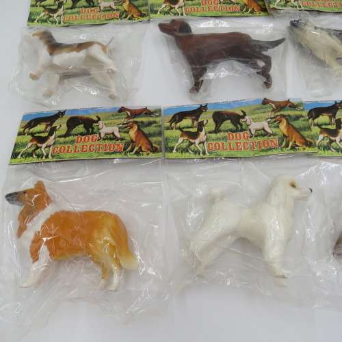 Vintage set of 6 collectible plastic dogs