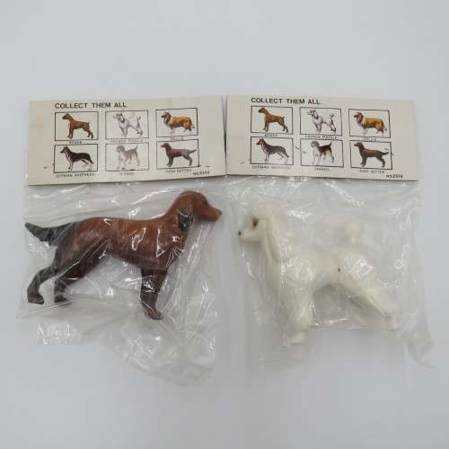 Vintage set of 6 collectible plastic dogs