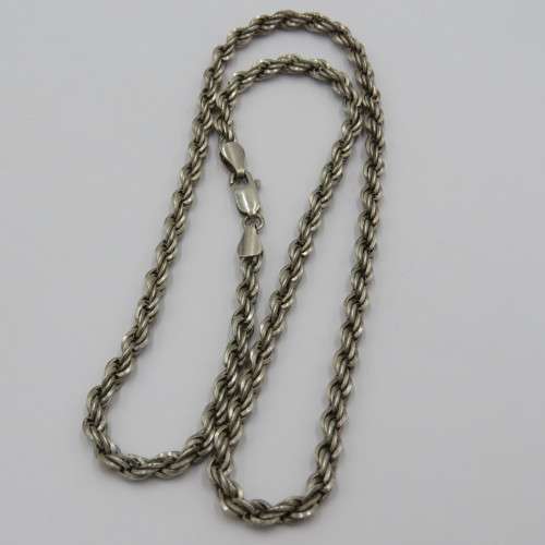 Sterling silver rope chain - Weighs 18,5 g - Length 45 cm
