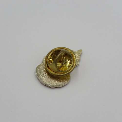 2013 Poppy flower pin badge