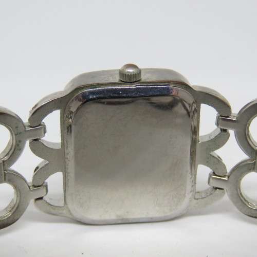 Ladies Quartz fashion watch - Working - Losing colour