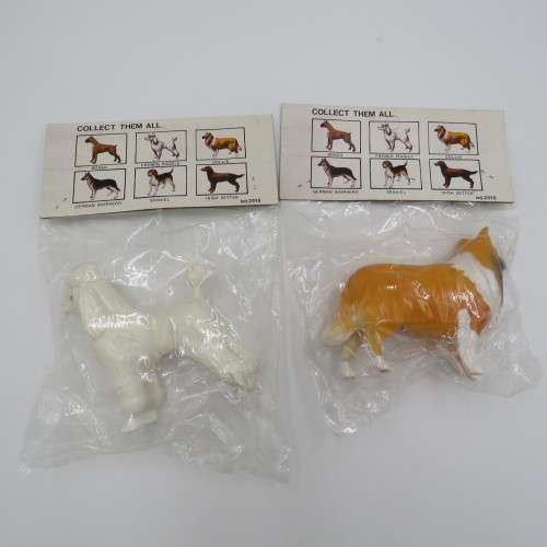 Vintage set of 6 collectible plastic dogs