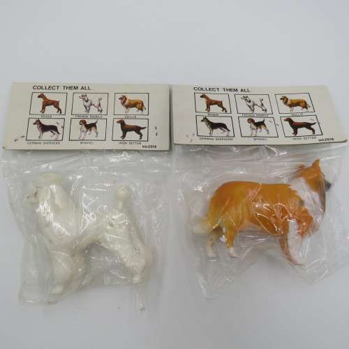 Vintage set of 6 collectible plastic dogs