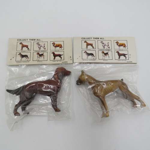 Vintage set of 6 collectible plastic dogs