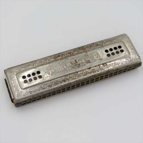 Vintage Hohner Echo Bell Metal Reeds harmonica