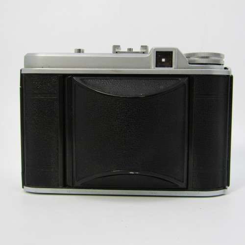 Viogtlander Pronto with Vaskar lens in leather pouch - excellent condition