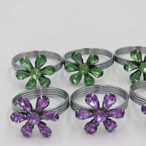 Lot of 8 flower shaped napkin rings