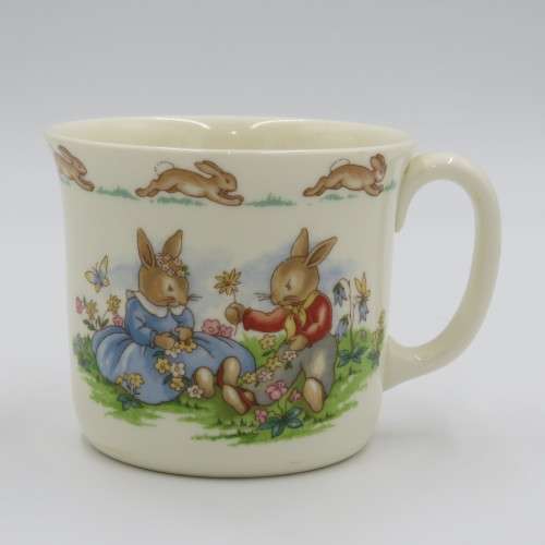 Vintage Royal Doulton Bunnykins mug