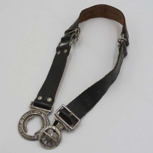 Vintage `Die Voortrekkers` leather belt and buckle - Length 71 cm