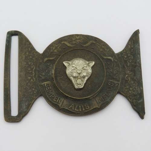 6 SA Infantry belt buckle - Broken side