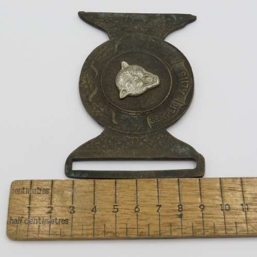 6 SA Infantry belt buckle - Broken side