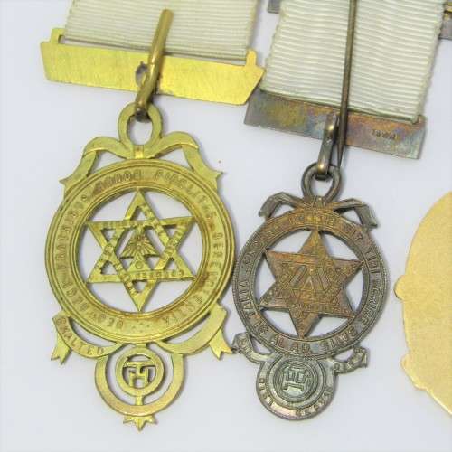 Complete Freemasons kit of Peter John Fletcher - including 5 Jewels and case