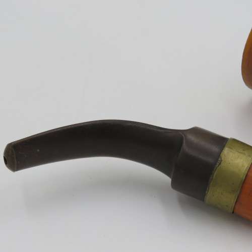 Handmade smoking pipe made of Calabash