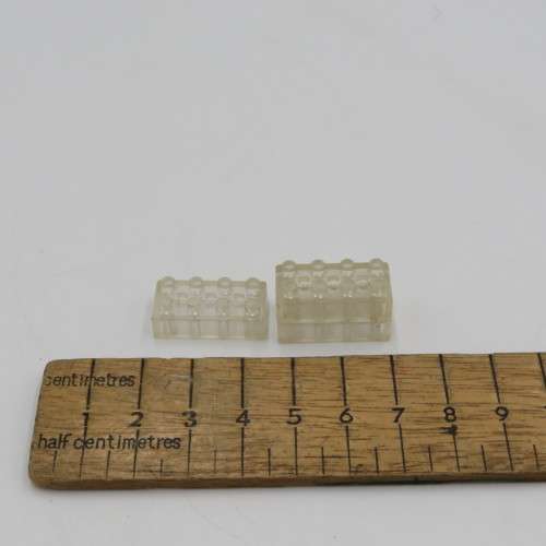 Large lot of vintage plastic building blocks - Smaller then LEGO