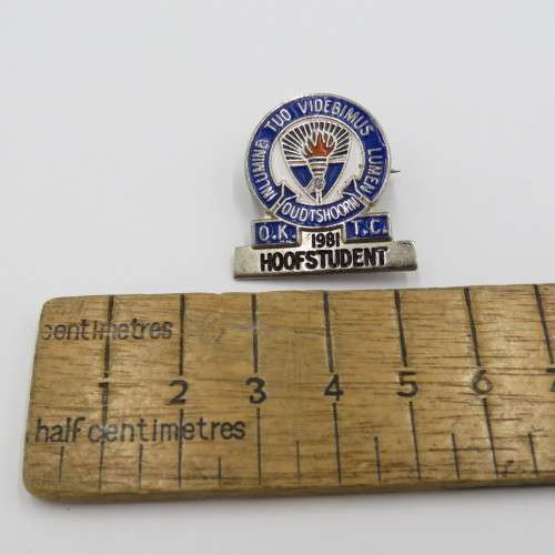 Oudtshoorn Teachers College 1981 Hoofstudent badge