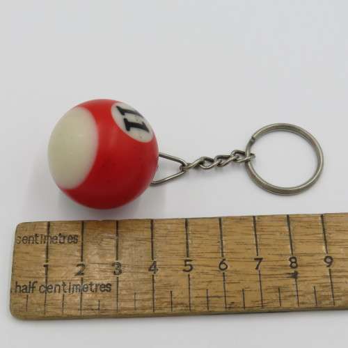 Number 11 pool ball keyring holder