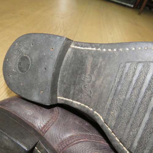 Pair of SADF leather boots - Size 9