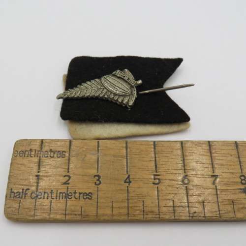 Vintage New Zealand All Blacks Rugby pin badge