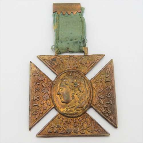 Queen Victoria 50 Year reign commemorative medal 1837-1897