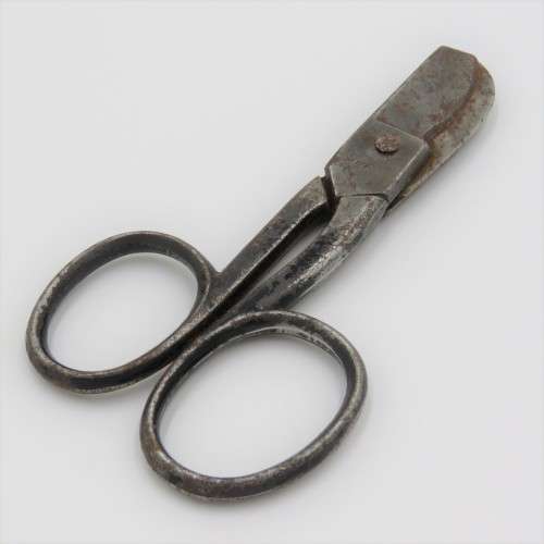 Antique pruning scissors