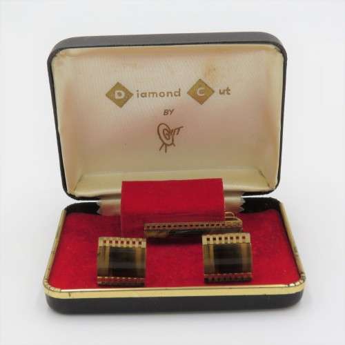 Vintage Tigers eye cufflinks and tie clip set