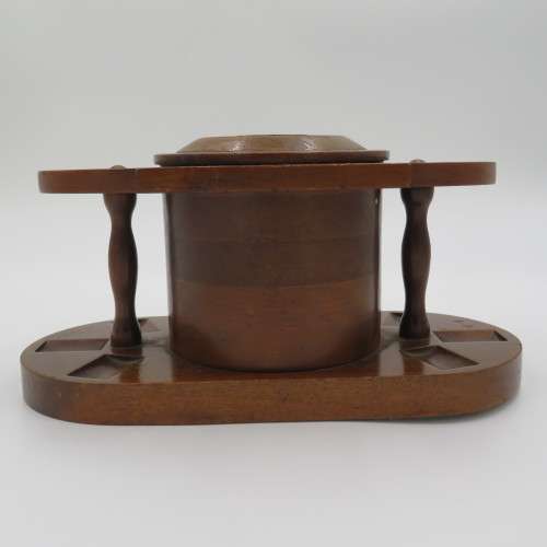 Vintage wooden humidor with stand for 6 smoking pipes