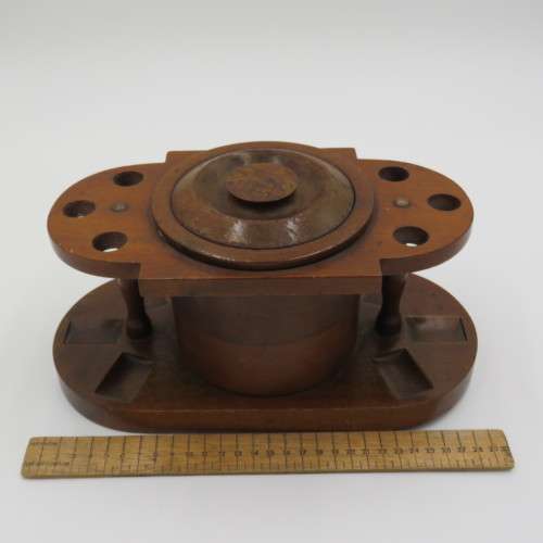 Vintage wooden humidor with stand for 6 smoking pipes