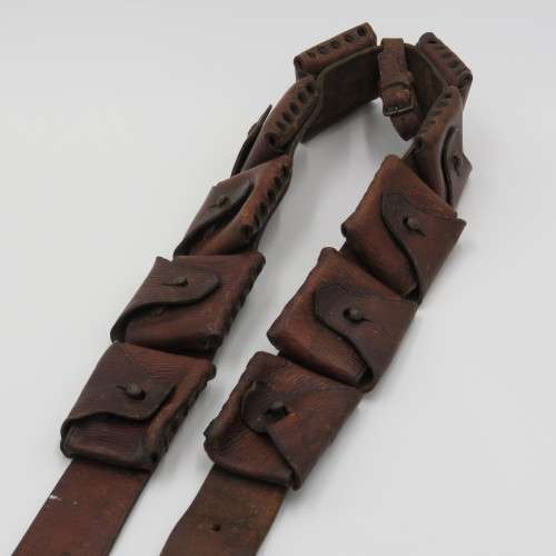 Boer War 10 Pocket / 50 rounds leather .303 ammo bandolier - Length 128 cm