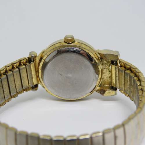 Evora Quartz ladies fashion watch